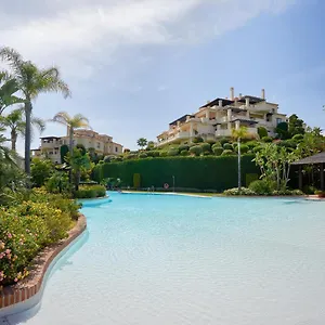 Capanes Del Golf Benahavis
